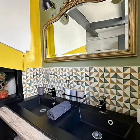 The Duplex- Air-conditioned 3 Bedrooms In The Center Of Montpellier! * Montpellier